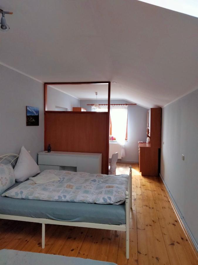 Pod Piramida Villa Lugniany Bagian luar foto