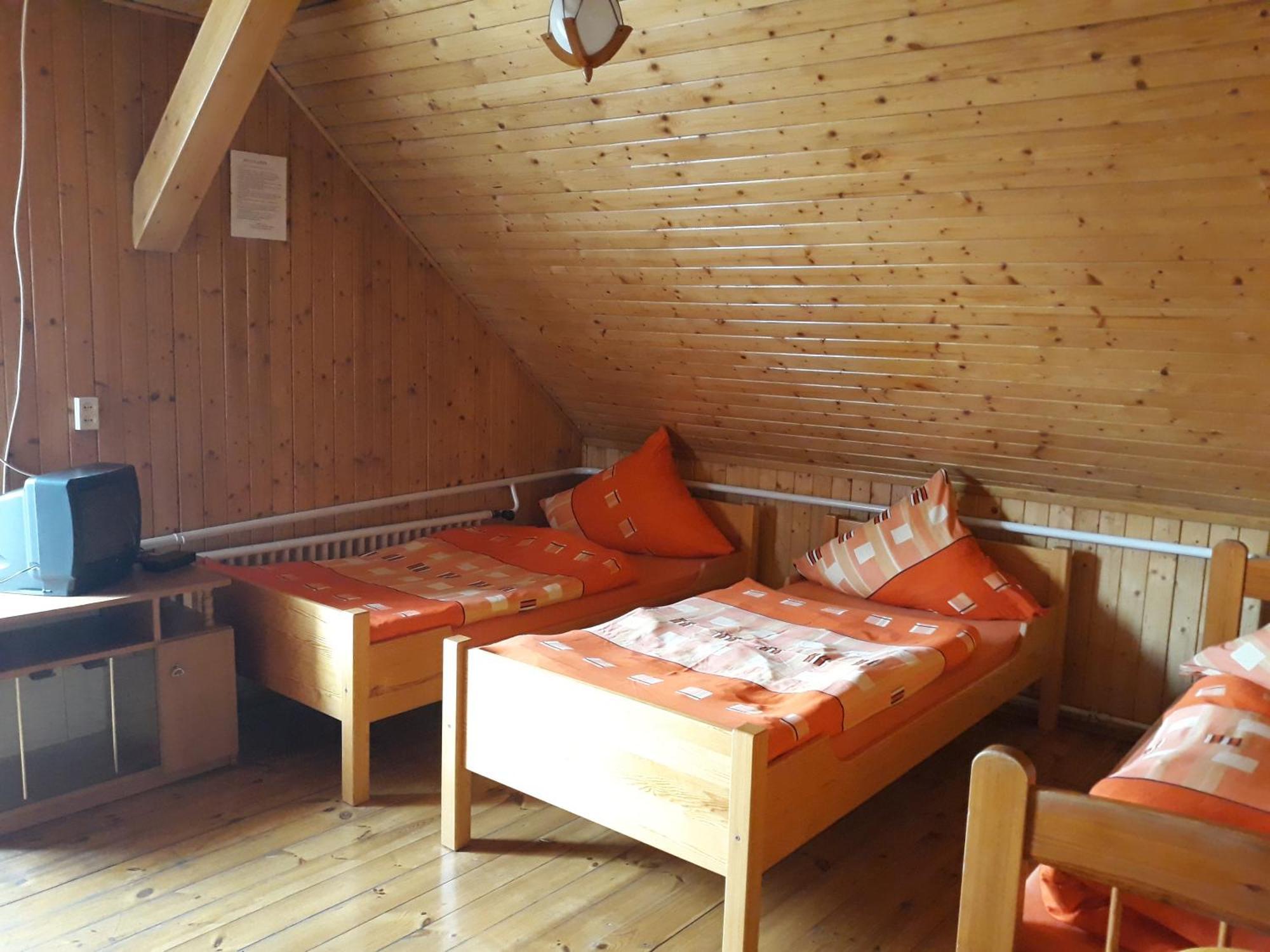 Pod Piramida Villa Lugniany Bagian luar foto