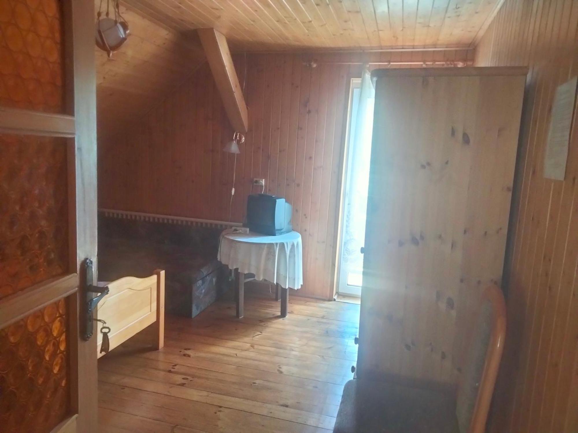 Pod Piramida Villa Lugniany Ruang foto