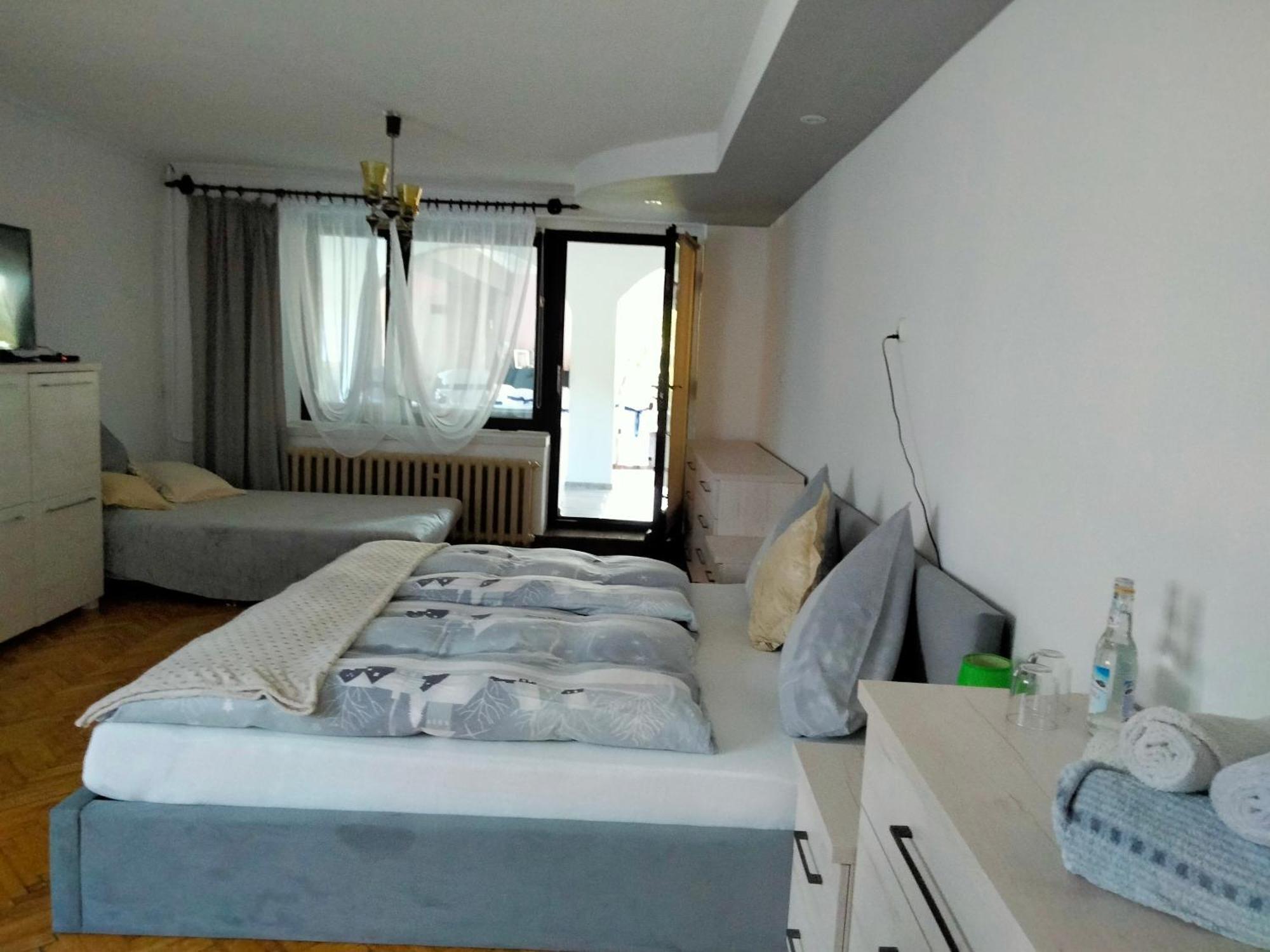 Pod Piramida Villa Lugniany Ruang foto